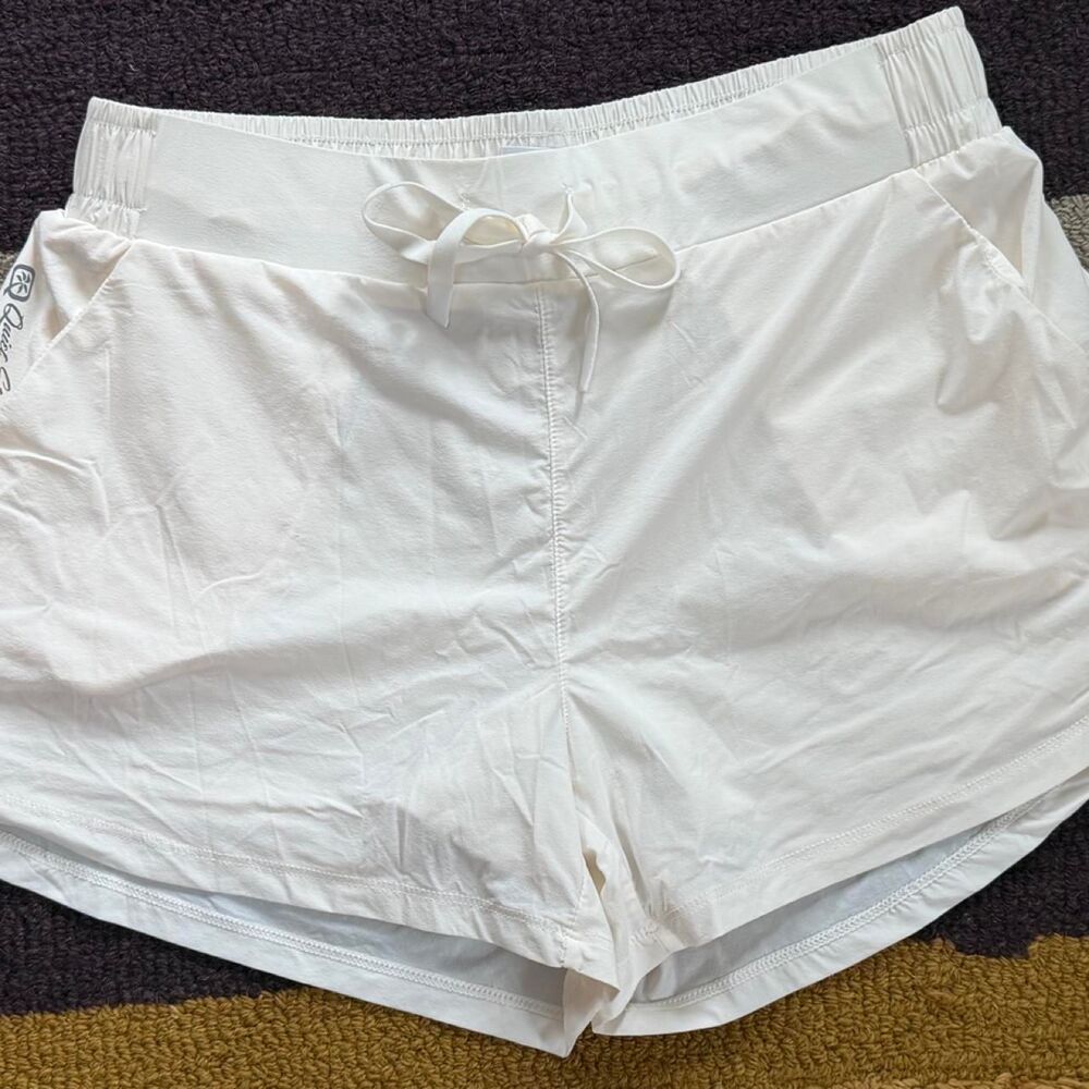 The-quiet-life Women's White Shorts